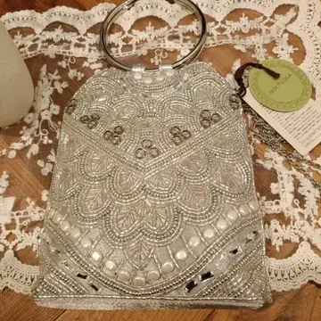 미사용 새상품 녹틸루카 실버 포멀 비즈 파티 백