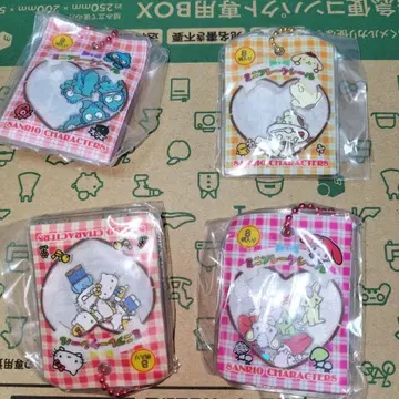 산리오 바스락 프레이크 씰풍 참 묶음 판매