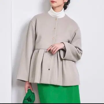 united arrows 페플럼 숏코트