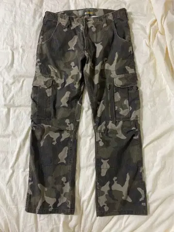 00s alphanumeric 플레어 카모 카고 팬츠 Y2K