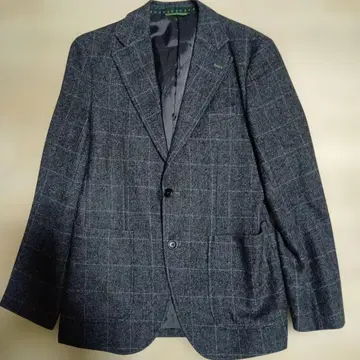 COMME CA ISM 컴시즘 울 자켓 시착만 한 상품