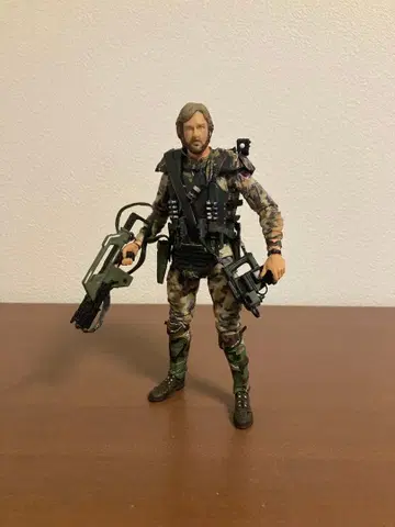 네카 제임스 카메론 에이리언 NECA 한정판 피규어