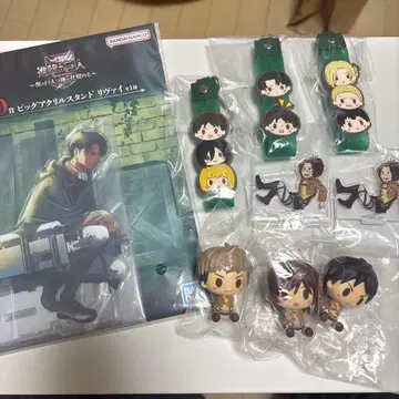 제일복권 진격의 거인 D상 빅 아크릴 스탠드 리바이 쵸코놋코