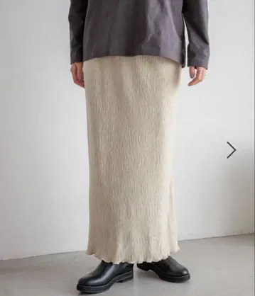 샤이니 벨로아 타이트 스커트 아이보리 미사용 새상품 로리즈팜