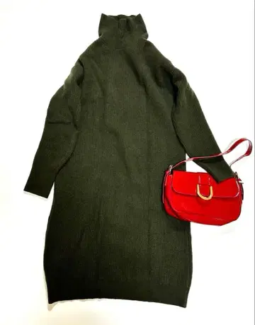 [맥피] 투모로우랜드 카키 터틀넥 니트 원피스 울 M