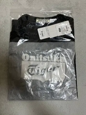 오니츠카타이거 T셔츠 미개봉 새상품