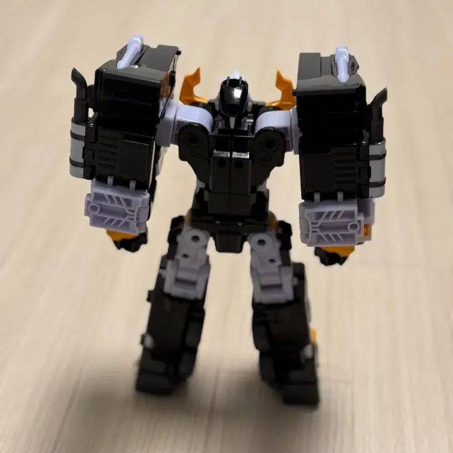 Tobot V Big Trail #또봇,#또봇v,#빅트레일 on Bunjang Global Site.