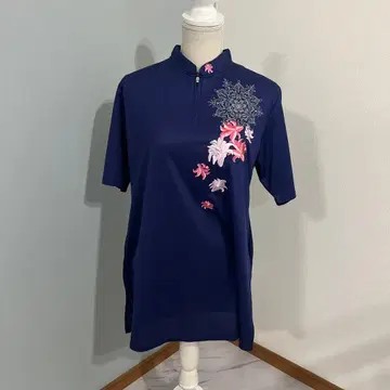 태극권 셔츠, 네이비 반팔 셔츠 꽃무늬 자수