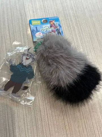 주토피아2 파우버트 아크릴 키링 꼬리 키링