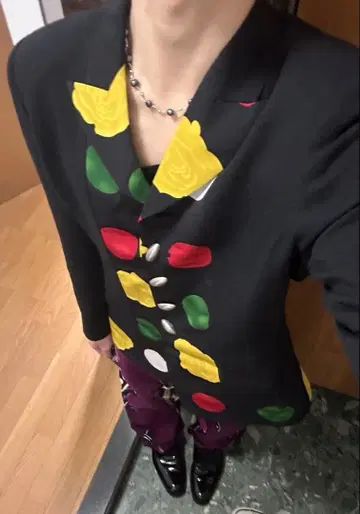 컬러풀 꽃 모티브 노카라 자켓