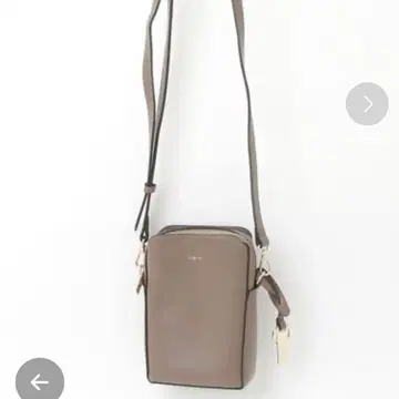 Ungrid 그레이쉬 베이지 숄더백