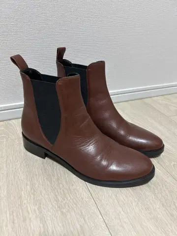 브라운 가죽 사이드 고어 부츠