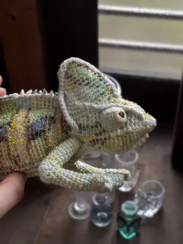 리얼 표현 에보시 카멜레온 뜨개질 인형 비즈 장식 하나뿐인 카멜레온