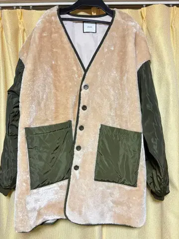 쥬에티 퀼팅 보아 자켓