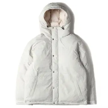 SOPH. 화이트 다운 자켓