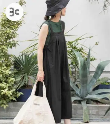 어반 리서치 도어스 add fabrics 워크 점프 스커트