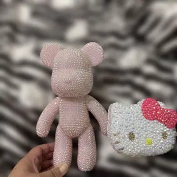베어브릭풍 데코 핑크