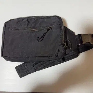 Nike ONE LUXE 바디백 블랙 새상품급