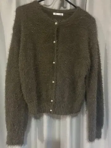 다크 브라운 퍼 가디건