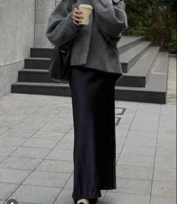 VIS 빅 컬러 모몽가 샤기 숏코트 블랙