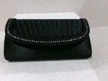 블랙 플리츠 클러치백 패브릭 소재 숄더 체인 포함