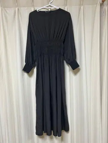ZARA 블랙 롱 원피스 XS