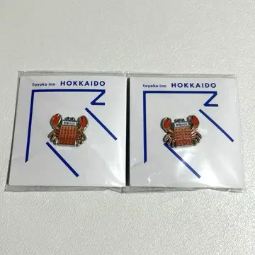 새상품 [ 토요코인 홋카이도 핀 배지 ] 2개 게 Toyoko inn