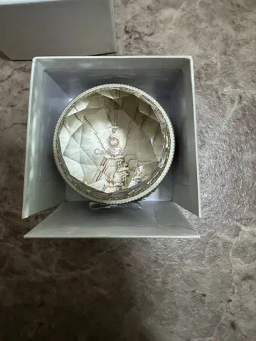 Canal 4C 목걸이 박스 포함