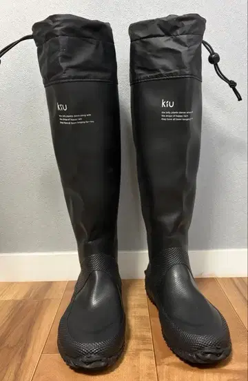미사용 Kiu 레인부츠 S 패커블 블랙 주머니 포함 키우 장화 방수