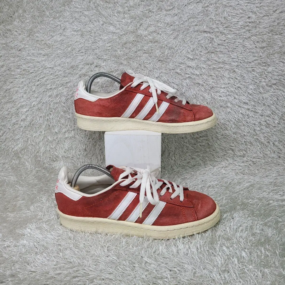 adidas gazelle silver green womens adidas Campus 80s Collegiate Royal / Solar Red