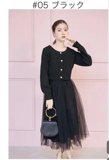 tocco 플라워 버튼 숏 기장 니트 가디건 x 튤 플레어 스커트 SET