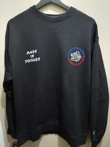 [ YOIDORE/요이도레 술 애호가 크루넥 맨투맨 중 머그잔 ]