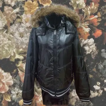 페어리 그런지 퍼 달린 다운 자켓 헤이세이 갸루