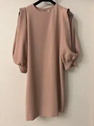 SNIDEL 레이디라이크 원피스 PBEG