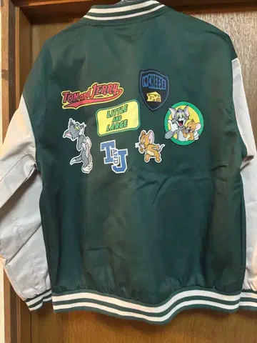 톰과 제리 스카잔 자켓