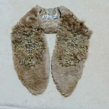 Le Vernis 루베르니 티펫