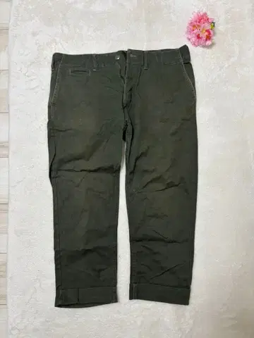 올리브 그린 카고 팬츠