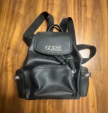 GUESS 블랙 백팩