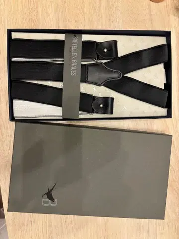 BRETELLE & BRACES 블랙 서스펜더