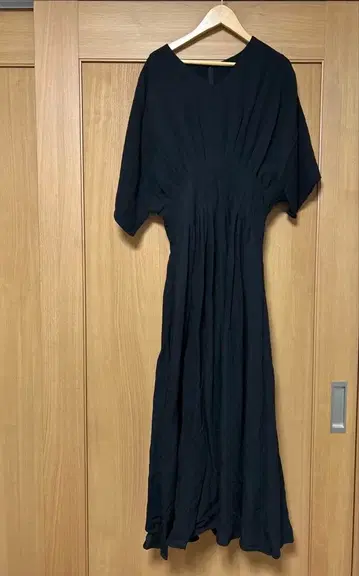 [ mila owen ] 블랙 원피스