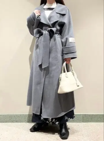 SNIDEL 우로코 캐시미어 스탠드 카라 코트 블루