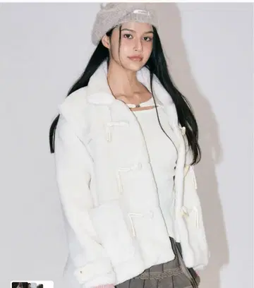 무신사 화이트 아우터