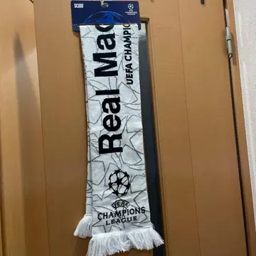금일 한정!!! 레알 마드리드 챔피언스 리그 머플러 스카프