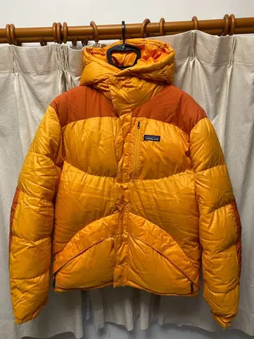 patagonia 파타고니아 다운 파카 피츠로이 size XS