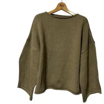 올리브색 카키 와플 편직 니트 긴팔 넓은 소매