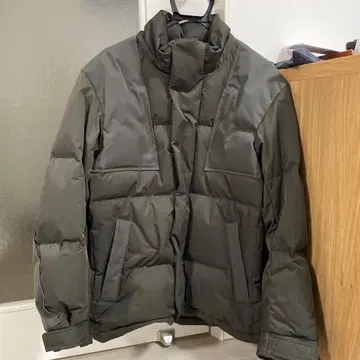 유니클로 +J 질 샌더 다운 자켓 블랙 S 사이즈