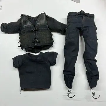 핫토이즈 1/6 피규어 G 익스펜더블즈 아웃핏