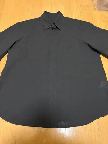 IRENISA 울 반팔 셔츠