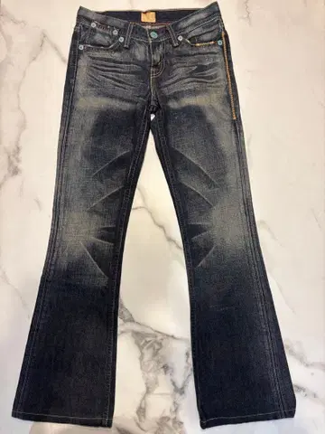 [레어] y2k 00s 리바이스 일본제 플레어 부츠컷 데님