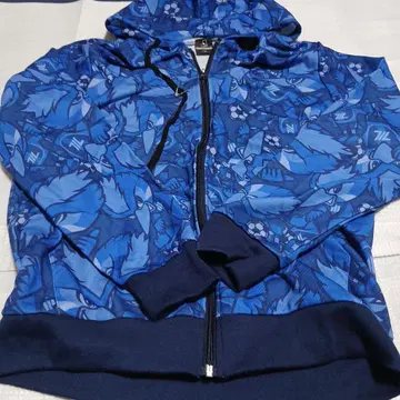 ILILU 축구 패턴 후드 부착 후드티 M 사이즈